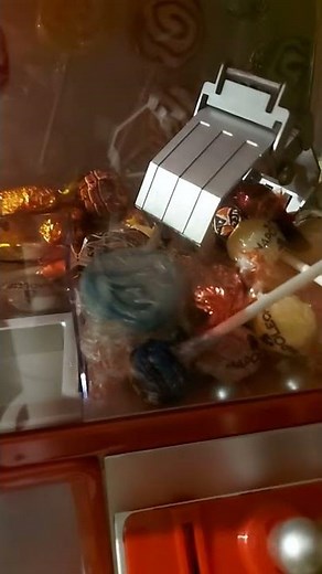 Candy Grabber Machine Yummy Candies