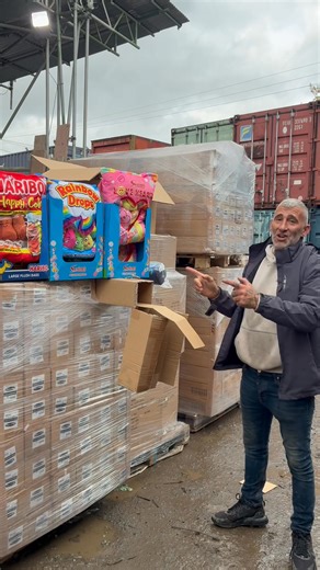 16K views · 72 reactions | Big delivery in today ,,, loads of new stock for this weekend ,, squishys and big 4x4 radio control Jurassic world cars - just to name a few:) come on down early ,,, BIG BAGS FOR LITTLE MONEY  | Big Boss Toy Auction | Facebook