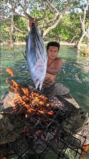 Fisherman Grilled SKipjack Tuna into Perfection! 🔥