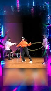 Who says jump rope is just for kids? Here's proof it can be really cool and artistic! 💯 #CreativeJumpRope #PerformingArt #supercool | Dance Lovers