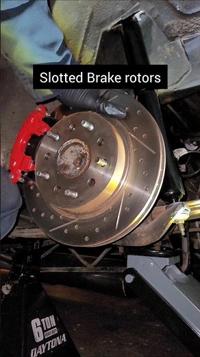 Slotted Brake Rotors: How Slot Direction Works. #Brakes