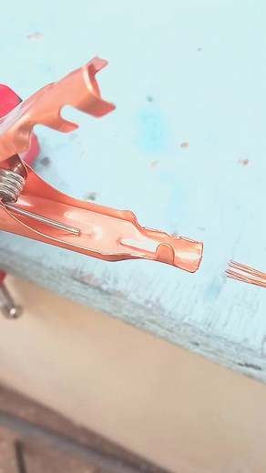 Electrical tips and tricks. How to easily and securely connect alligator clips to wire #howto #diy #electrical #tips #tricks #skills- | Diytools really