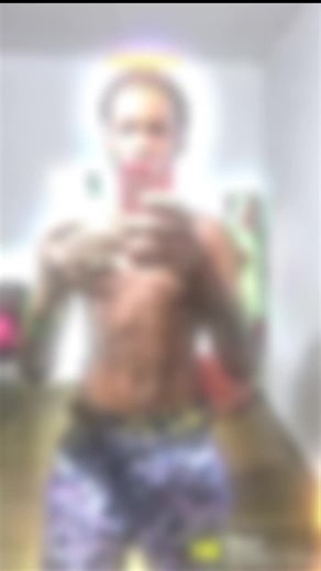 Vidéos de hugo.bl3 (@hugo.bl3) avec Holy Fada - Jeady Jay