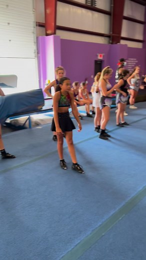 When the cartwheel tuck is on point 🤯🤯 #tyflipzz #tream #cheerleader #cheerleading #gymnastics #tumbling #keepgoing #reel | TyFlipzz