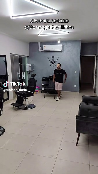 Transformação do Salão: Slick Back Tutorial em Português