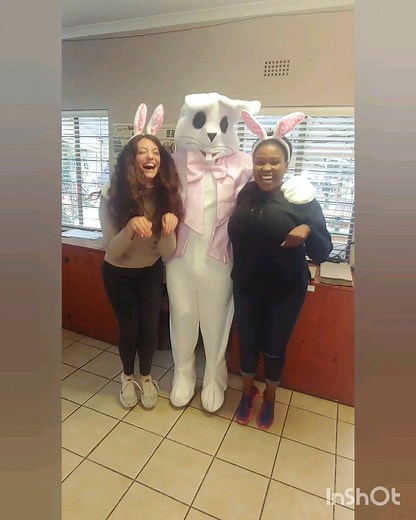 Hopping with excitement for tomorrow's Easter fun filled day at the Market! We have a Easter photo booth and you could win a R200 market day voucher if you tag @bryanstonmarket_ Happy Easter! #Easteregghunt #Easterphotobooth #livemusic #spottheeasterbunny #marketfun | Bryanston Market