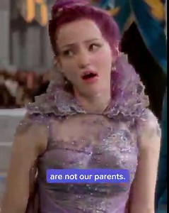 And an iconic one, at that 💅 #DisneyDescendants | Disney Channel