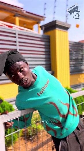 Understanding Network Dynamics in Social Media