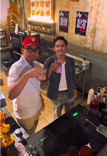 Cerita di Balik Secangkir Kopi di Teras Aloha