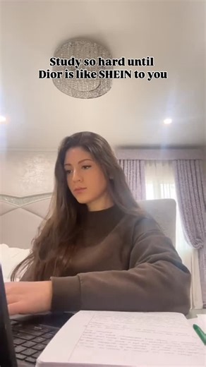 Beam.by.Bri on Instagram: "Some methods to help students study productively ———>>🔍 1. Active Recall (the #1 method) Instead of rereading, test yourself: • Cover the page and say the answer out loud • Use flashcards (Anki/Quizlet) • After reading a paragraph, ask: “What did I just learn?” Your brain remembers what it struggles to pull out. ⸻ 🔄 2. Spaced Repetition Review the same material again after: • 1 day • 3 days • 7 days • 14 days Spacing your reviews makes things stick long-term. ⸻ ✍️ 3.