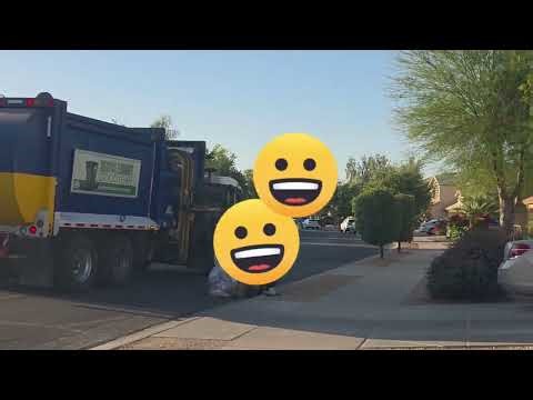 Waste Connections of Arizona Peterbilt 520 McNeilus ZR