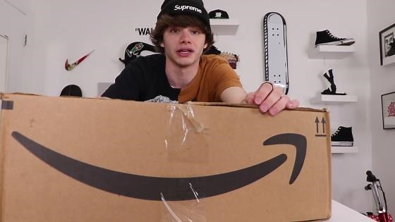 Unboxing a $1500 Hypebeast Mystery Box - Supreme, LV & Off-White