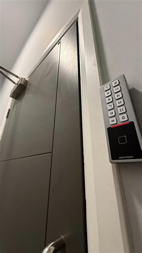 Crimpsta Technology LTD on Instagram: "Hikvision Keypad + maglock install #hikvision"