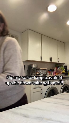 here she is idk why i turned into a silent film star there at the end lol recipe will be on newsletter.triedandtruerecipe.com this week!!! 🍏 #baking #upsidedowncake #explorepage✨ | Tried & True Recipes