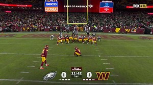 Jake Moody, Commanders scores first after fumble recovery on opening kickoff