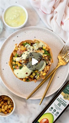 LUBA PAVIA on Instagram: "CRUNCHY WHITE BEAN TORTILLA SALAD BOWL Made with @grove.avocado.oil, this healthy salad tastes like a taco and offers all the benefits of avocado oil, rich in heart-healthy fats and antioxidants. Perfect for lunch meal prep for the week ahead! Save the recipe below and let me know in the comments if you’re going to make it🙌 Ingredients: Serves 6 1 cup white beans (such as cannellini or Great Northern), drained and rinsed 1 teaspoon taco seasoning 2 tablespoons avocado 
