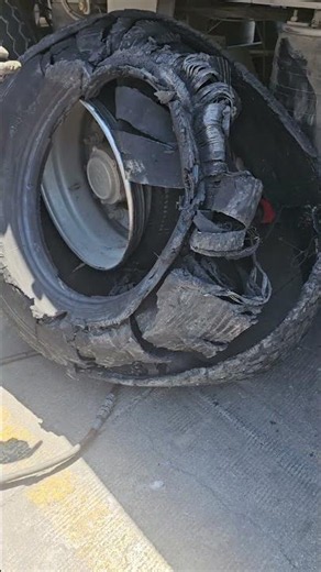 Can a Tire Explode Like THIS? Watch Before You Look Away! 😱 #TireExplosion #TruckTire #HeavyDuty