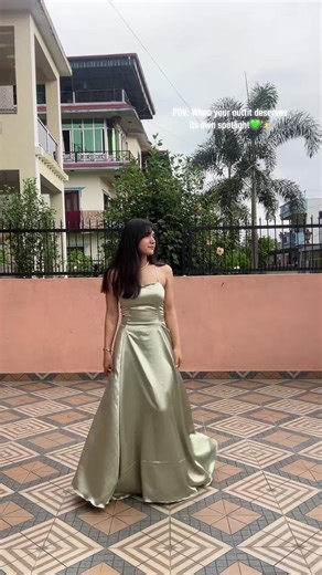 Custom Silk Dresses for Dreamy Vibes