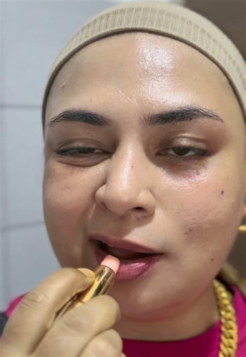 Moklong's Culinary Creations: Sup Ayam & Lipstick Tips
