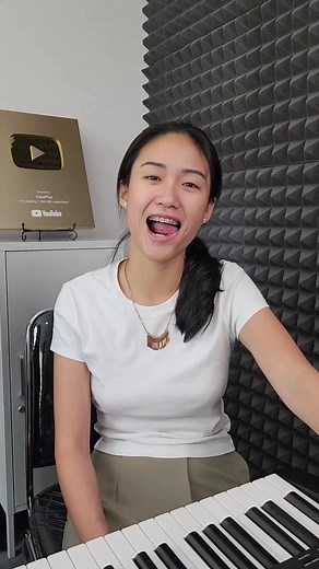 Route 66 acapella vocal jam session dengan vokalis jazz kebanggan kita @natasyaelvira di @Indra Aziz Vocal Studio (IAVS). Thank you for coming today Nat! #jazz #acapella #vokalplus #bebaskansuaramu