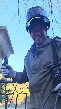 Le portail risque de tomber 🫣 #metal #repairing #upcycling #welding #soudure #portail #artisanat