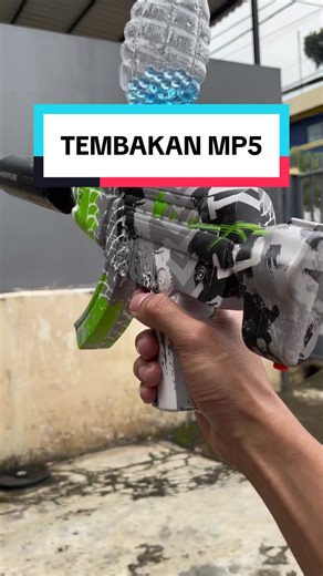 Tembakan MP5: Lampu, Asap & Water Gel