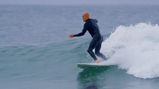 Kelly Slater surfing Snapper Rocks, Australia | Dan Scott