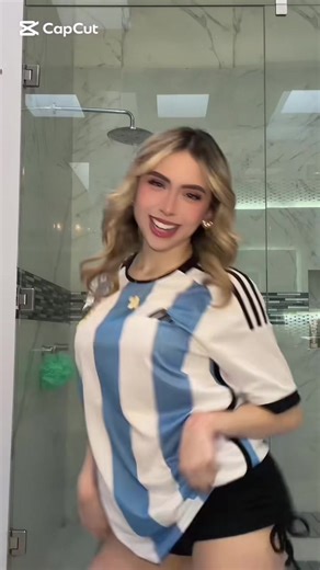 #capcut #capcutpioneer ShakeItDance Full Guide Viral AI Dance Filter Hack CapCut Karen Torres Bachata AI Dance 100% Trending Effect Easy Step-by-Step for Beginners AI Dance is Amazing 🕺💥 This Filter Made Me Go Viral ✨ Tutoriel ShakeItDance Astuce filtre de danse IA viral Guide complet CapCut Bachata IA Karen Torres Effet danse IA 100% viral Très simple pour débutants La danse IA est incroyable 🕺💥 Ce filtre m’a rendue virale rapidement ✨ Anleitung ShakeItDance Tipp für viralen AI-Tanzfilter K