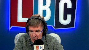 This Caller Thinks A Hard Border In Northern Ireland Is Inevitable | LBC
