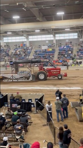 “M-80” Diesel Super Stock Takes It To The Sand at Keystone Nationals! #international #m80 #shorts