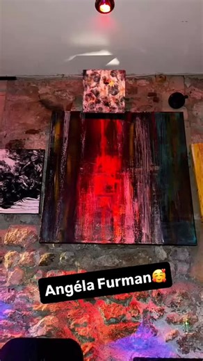 La Java Pop on Instagram: "🎨 Angela Furman Née en Moldavie et installée en France depuis plus de 20 ans, Angela développe une peinture intuitive et profondément sensible. Entre abstraction, matière et lumière, elle explore les émotions intérieures, la douleur, la quête d’identité et l’acceptation de soi. Elle travaille en techniques mixtes et acrylique fluide, jouant sur la dualité entre visible et invisible. Son exposition personnelle “INSAISISSABLES” à L Galerie (Paris, mai 2025) marque une é