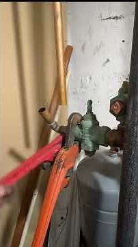 Seized Pipe Fitting? Here’s How to Break It Loose #shorts #plumbing #diy
