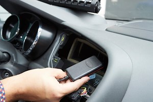 Traceur GPS caché : la technique la plus efficace pour les démasquer