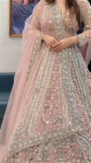 New Lehenga Designs Ideas✨❤ #shorts​​ #fashion​​ #lehenga​​ #lehengacholi​​ #youtube #trending​​