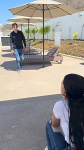 Así se revisan celulares 🤣🤣 | Yessenia Ruby Bernal