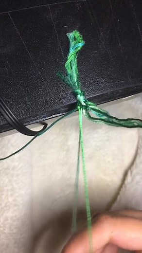 1/2ч. Инст fenechkibyali❤️ #фенечки #фенечкиизмулине #мулине #браслет #парныйбраслет #туториалбраслет #рек #хочуврек #хочуврекомендации #рекомендации