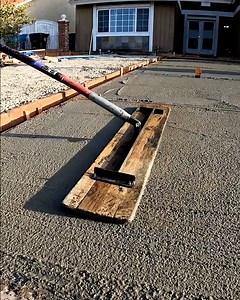 Modern Square Driveway Pour with Floating Step | DIY & Crafts