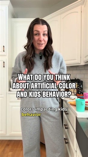 Let’s talk about artificial food colors and behavior🩸 You’ve probably heard that they can impact