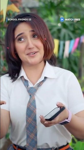 That One Friend Who Loves Chocolate Momos😂 ft. Ashnoor Kaur | School Friends S3 | #amazonmxplayer