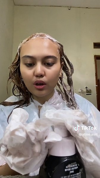 Cara Cat Rambut Sendiri di Rumah Tanpa Salon
