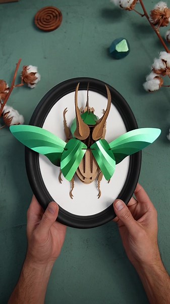 Assembli Atlas Beetle: Paper Insect Model in Green