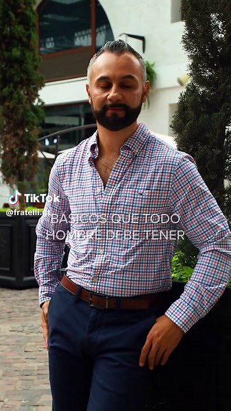 Los básicos correctos hacen toda la diferencia: atemporales, combinables y llenos de propósito. Todas estas prendas están disponibles en Fratelli. Solicita nuestro catálogo o visítanos en nuestras ubicaciones: • Cayalá • Fontabella • La Pradera • Pradera Concepción #fyp #guatemala #modamasculina #styleinspoforyou