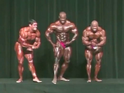 30 Humongous Bodybuilders 1of3