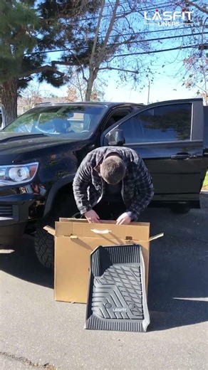2022 Chevy Colorado ZR2 Floor Mats Upgrade | OEM vs Lasfit