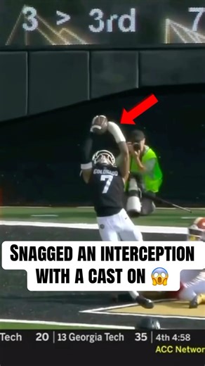 Snagged An INT With A CAST ON 😱