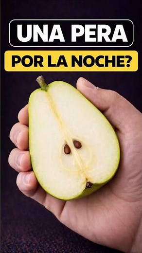Eating a Pear at Night: This Is What Happens to Your Body