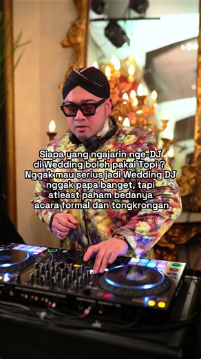 DJ di Wedding: Pentingnya Berpakaian Sopan