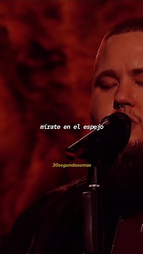 Canción Human - Letra en Español con Subtítulos