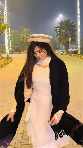 🙈😂🤍Ahmmmm Acha Sorry ! @Pindi…Girl🤍