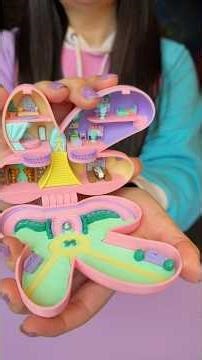 3D printing Winx Alfea College as a Polly Pocket set